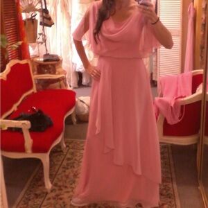 Vintage 1970s Pink Gown flowy Dress with back zipper size Medium